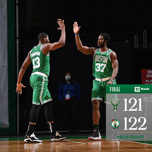 <a href=/lanqiu360zb/celtics/ target=_blank class=infotextkey>凯尔特人</a>122-121险胜<a href=/lanqiu360zb/bucks/ target=_blank class=infotextkey>雄鹿</a>